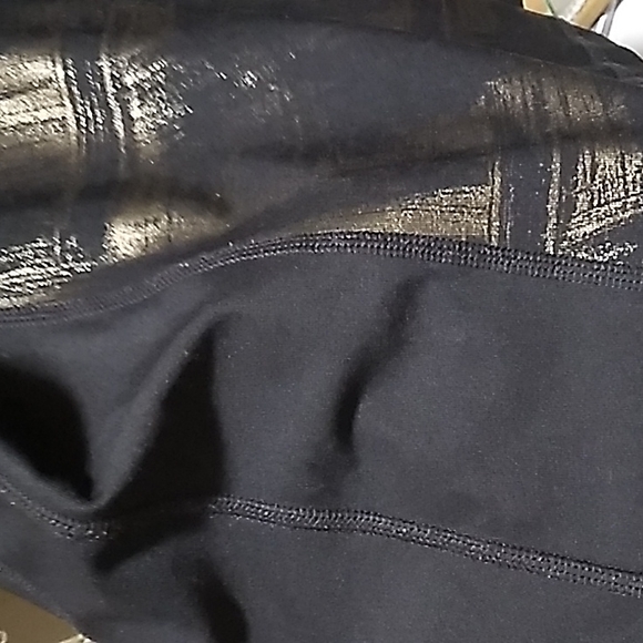 XERSION Tank Top Athletic Sport, Fitted with Built in Bra.(Womans Medium) - Picture 9 of 14